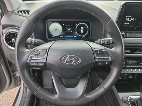 Certified 2023 Hyundai Kona Limited image 21