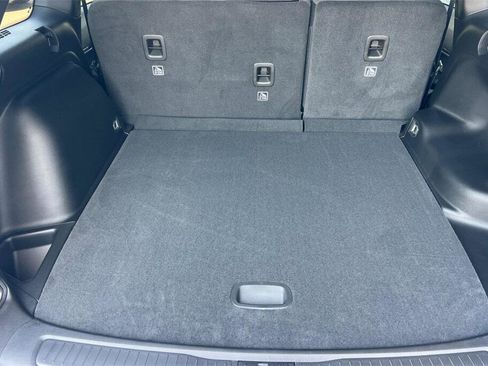 New 2025 Jeep Grand Cherokee Laredo X w/ Luxury Tech Group I image 15