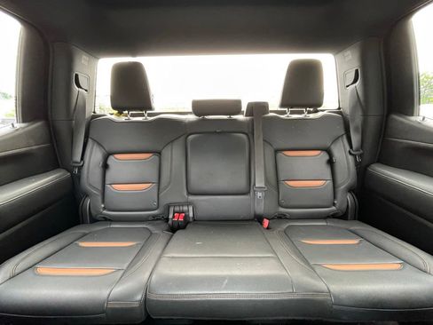 Used 2021 GMC Sierra 1500 AT4 AWD/4WD image 28
