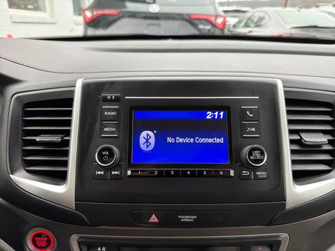 Used 2019 Honda Pilot LX image 27