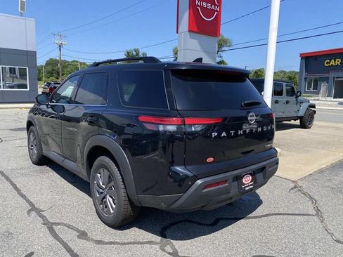 Used 2024 Nissan Pathfinder SV AWD/4WD image 3
