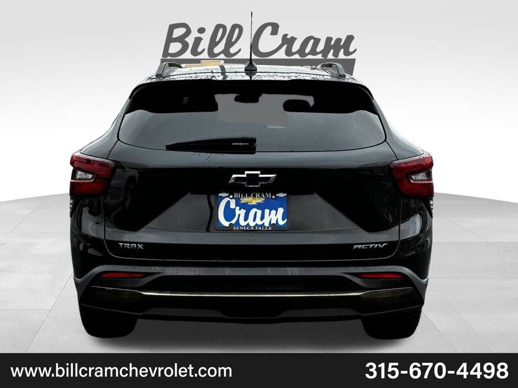 Used 2024 Chevrolet Trax ACTIV w/ Sunroof Package FWD image 36