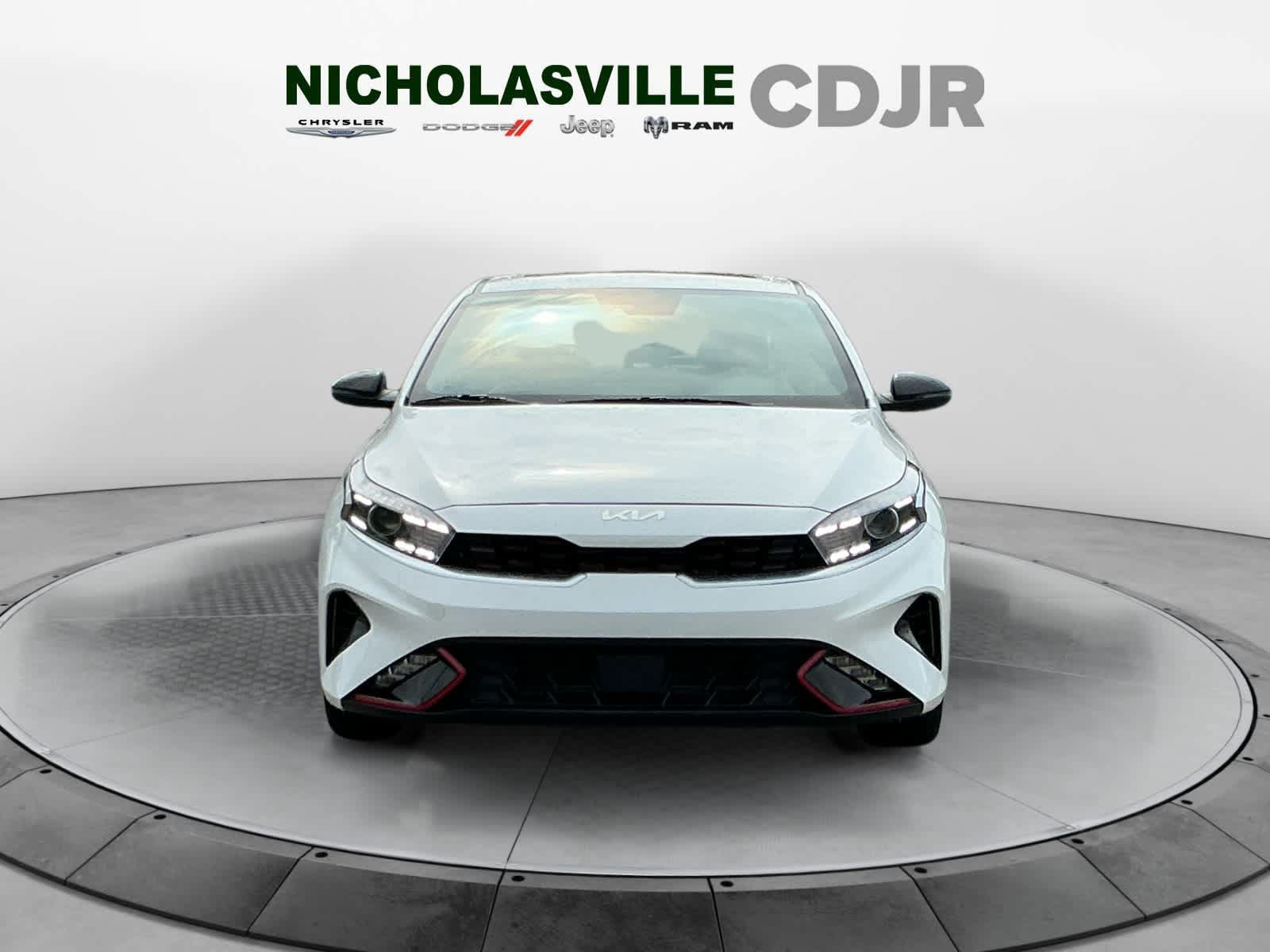 Used 2024 Kia Forte GT-Line w/ GT-Line Premium Package FWD image 8