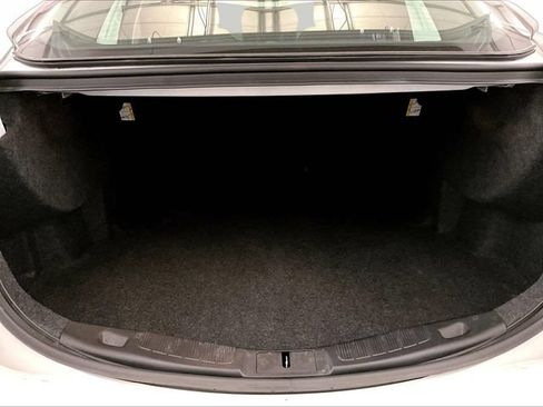 Used 2019 Ford Fusion SE FWD image 33