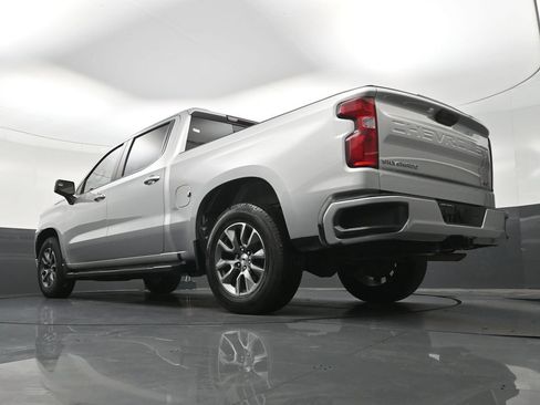 Used 2022 Chevrolet Silverado 1500 RST w/ Convenience Package II RWD image 26