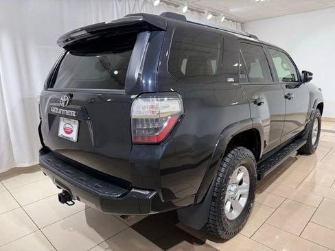 Certified 2024 Toyota 4Runner SR5 Premium AWD/4WD image 5