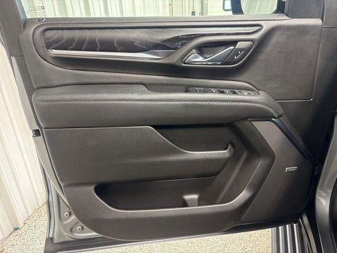 Used 2023 GMC Yukon Denali image 13