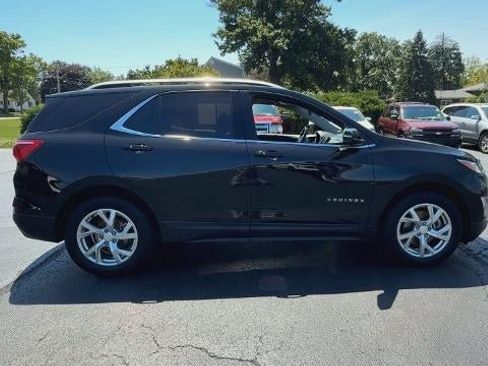 Used 2019 Chevrolet Equinox LT FWD image 9