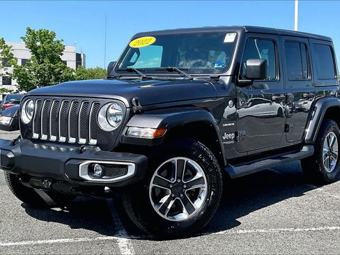 Used 2022 Jeep Wrangler Unlimited Sahara AWD/4WD image 1