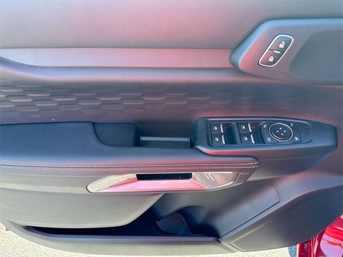 New 2025 Ford Ranger XLT w/ Equipment Group 301A High image 21