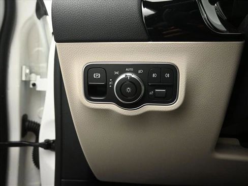 Certified 2026 Mercedes-Benz GLA 250 4MATIC image 18