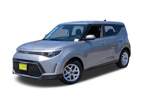 Used 2025 Kia Soul LX w/ LX Technology Package FWD image 1