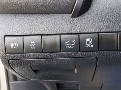 Used 2023 Toyota Camry SE image 21