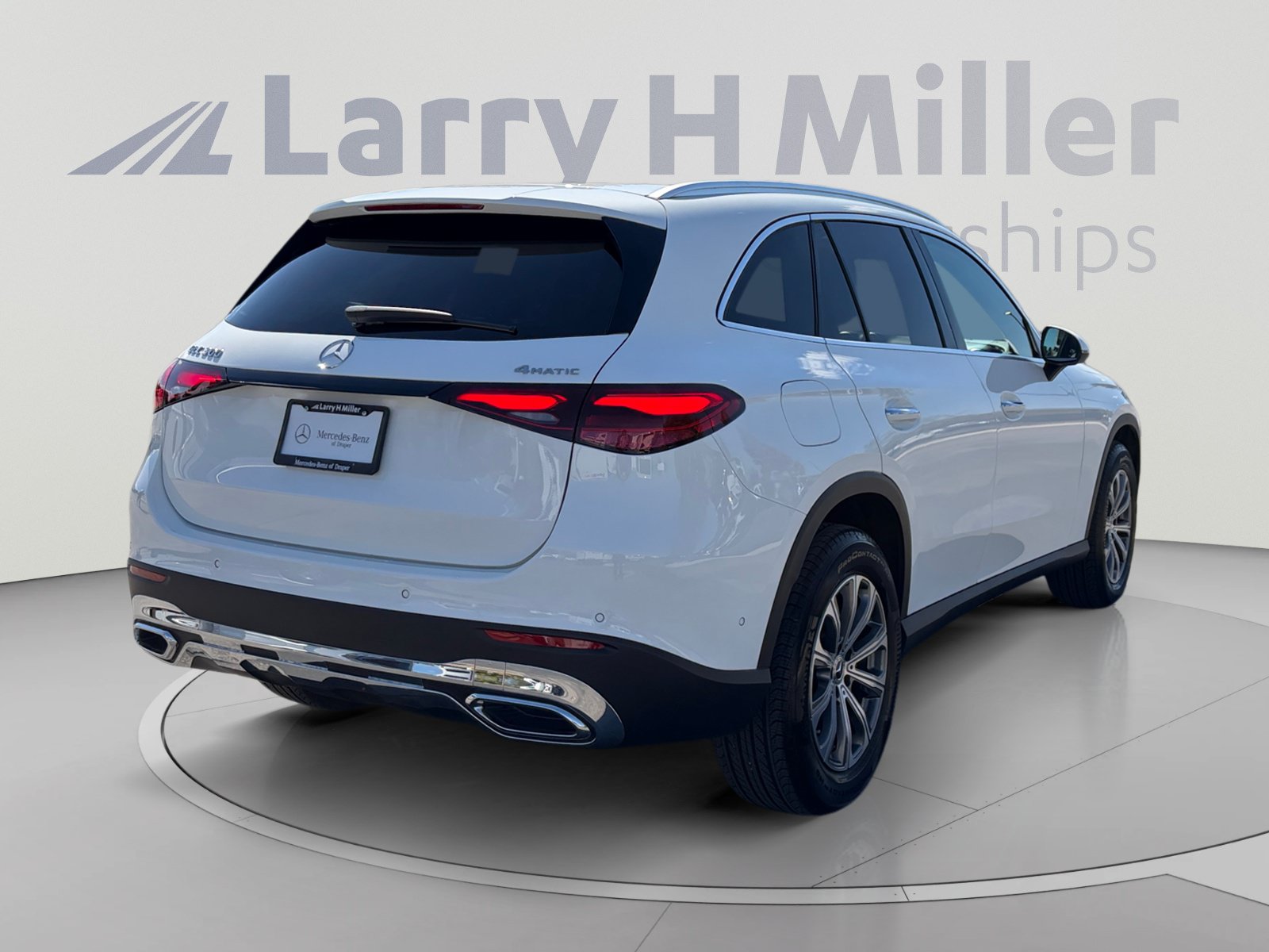 Certified 2026 Mercedes-Benz GLC 300 4MATIC image 6