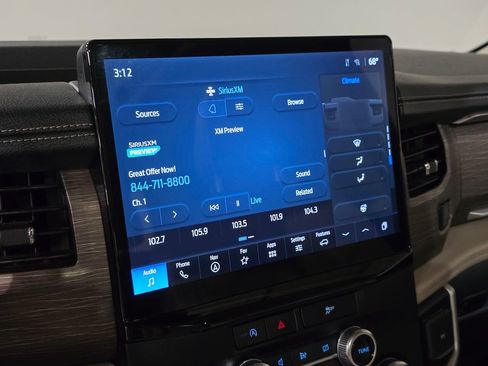 Used 2023 Ford Expedition Max Limited image 27