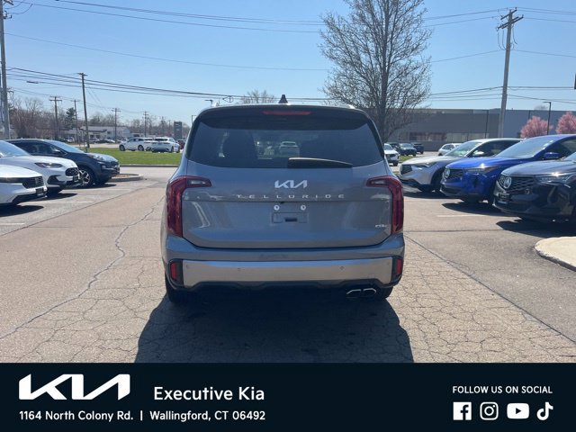 Certified 2025 Kia Telluride S AWD/4WD image 12