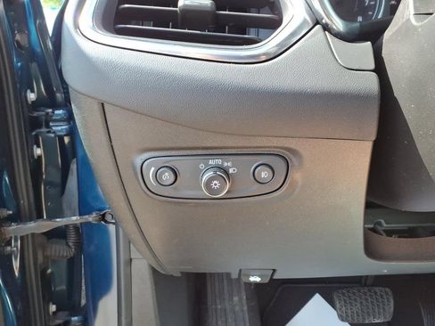 Certified 2021 Chevrolet Equinox Premier w/ LPO, Floor Liner Package FWD image 13