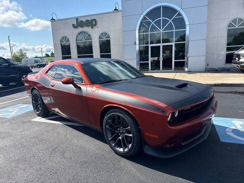 Used 2022 Dodge Challenger R/T w/ T/A Package RWD image 2