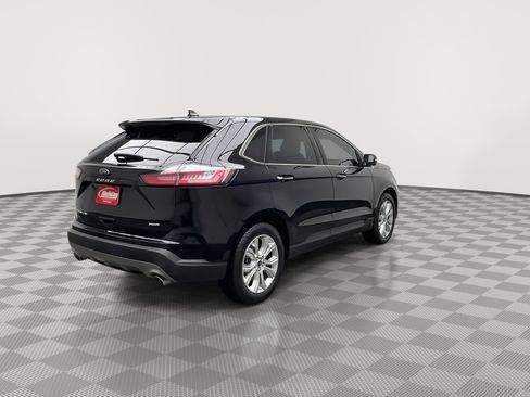 Used 2022 Ford Edge Titanium image 39