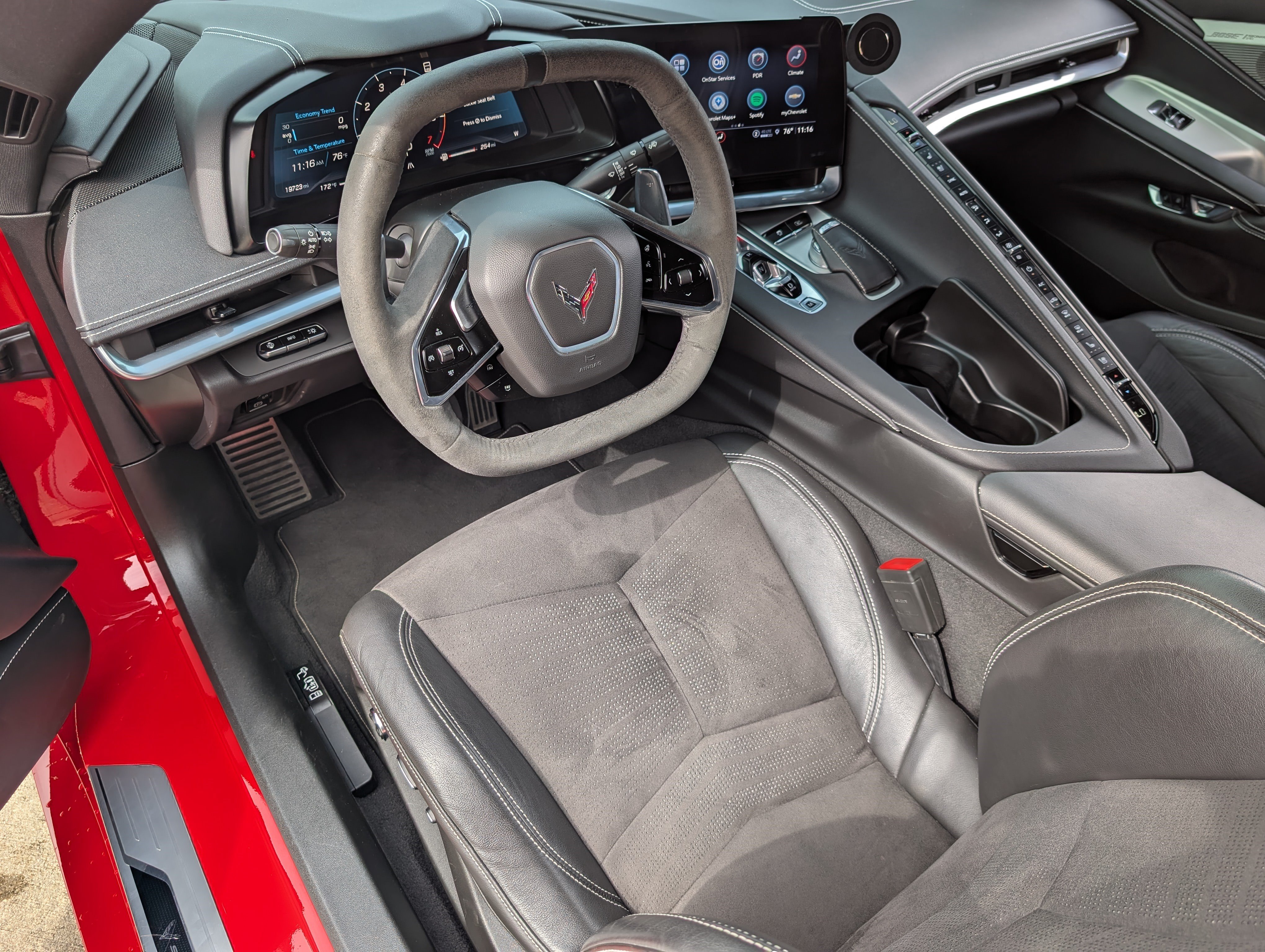 Used 2021 Chevrolet Corvette Stingray Preferred Cpe w/ Z51 Performance Package RWD image 20