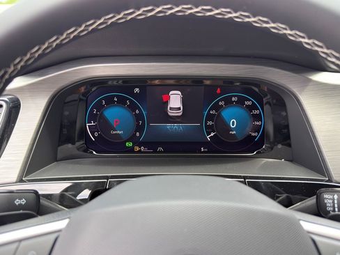 New 2026 Volkswagen Atlas Cross Sport SE FWD image 20