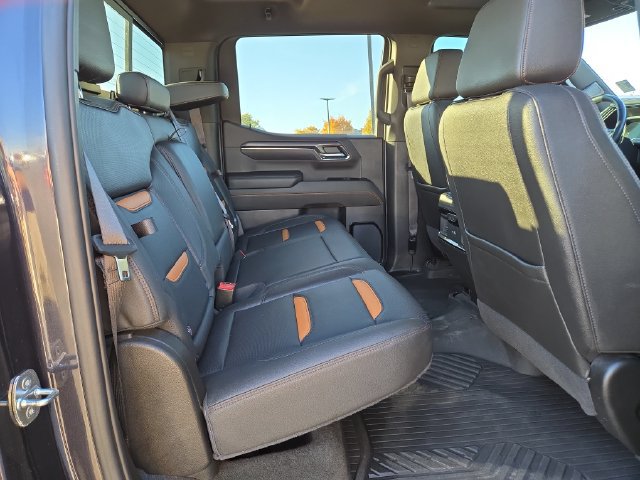 Used 2022 GMC Sierra 1500 AT4 w/ AT4 Premium Package AWD/4WD image 39