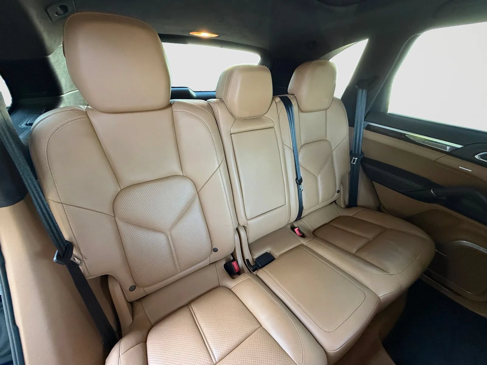 Used 2013 Porsche Cayenne Turbo AWD/4WD image 18