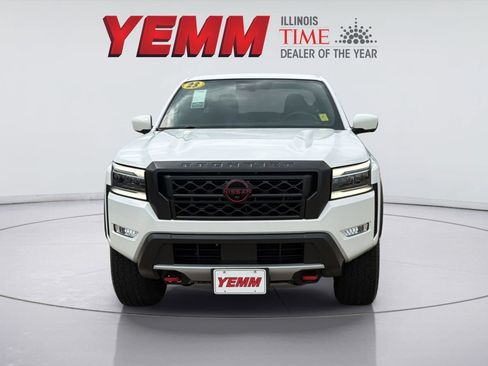Used 2023 Nissan Frontier PRO-4X w/ Pro Convenience Package AWD/4WD image 3