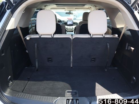 Used 2023 Ford Explorer XLT w/ Equipment Group 202A AWD/4WD image 28