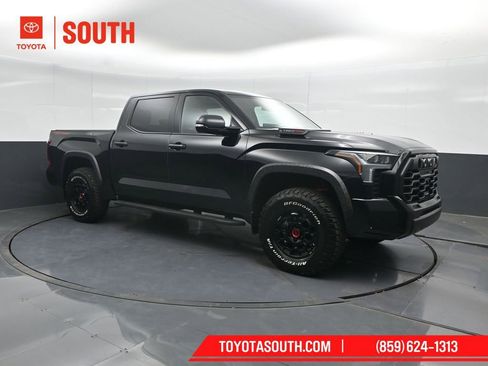 Used 2025 Toyota Tundra TRD Pro AWD/4WD image 4