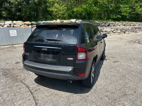 Used 2016 Jeep Compass High Altitude AWD/4WD image 4