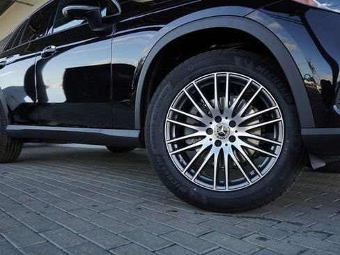 New 2026 Mercedes-Benz GLC 300 image 10