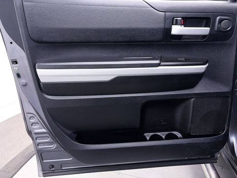 Used 2019 Toyota Tundra SR5 w/ TRD Off Road Package image 27