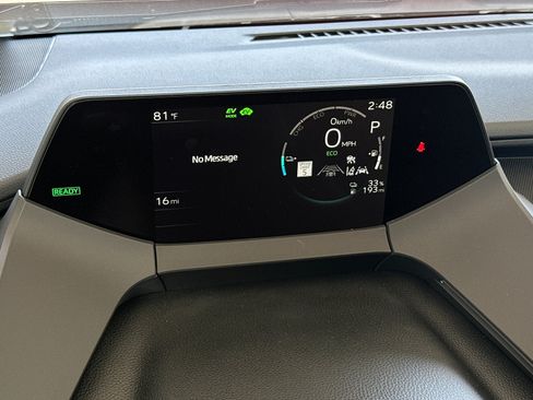 New 2026 Toyota Prius Plug-In Hybrid FWD image 28
