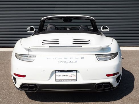 Used 2015 Porsche 911 Turbo S image 30