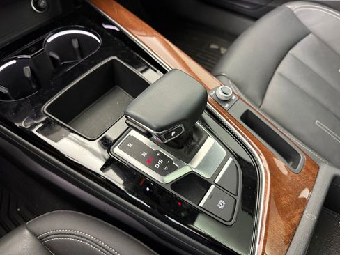 Certified 2023 Audi A4 2.0T Premium w/ 18" Wheel Package image 19