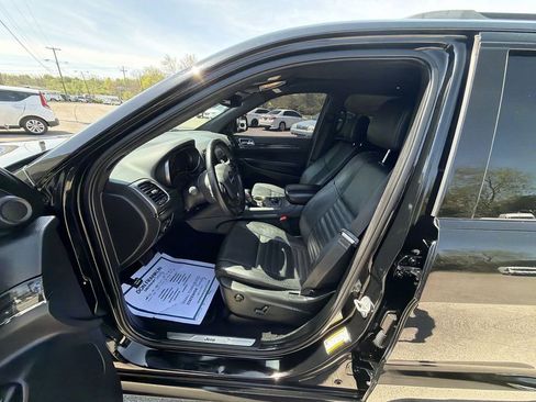 Used 2020 Jeep Grand Cherokee Limited X image 11