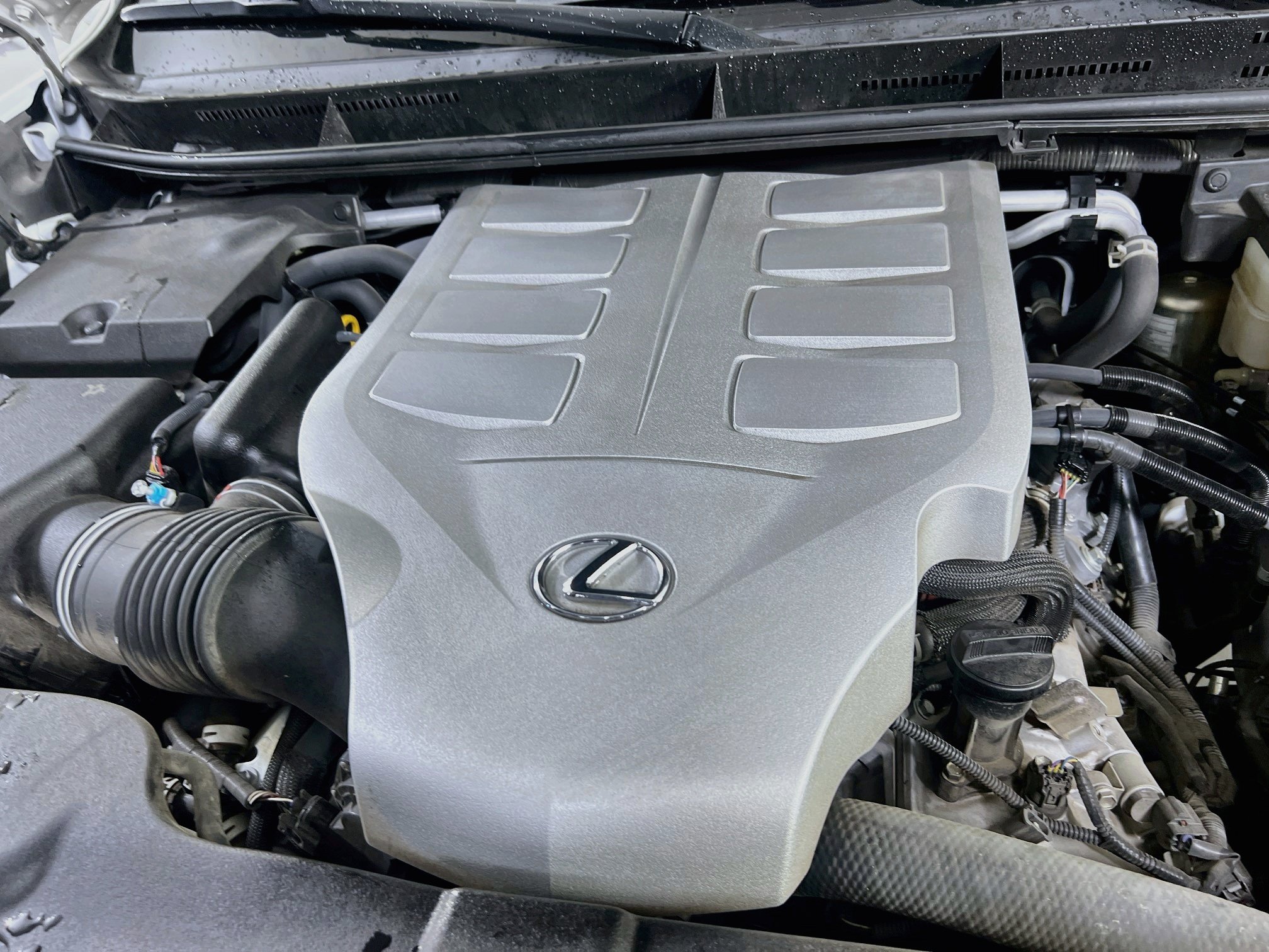 Used 2022 Lexus GX 460 Luxury w/ Off Road Package AWD/4WD image 32