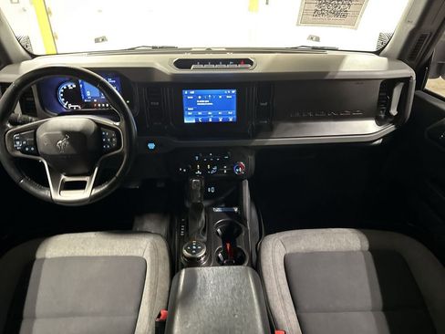 Used 2021 Ford Bronco Big Bend w/ Sasquatch Package image 10