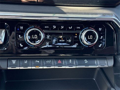 New 2026 GMC Sierra 2500 Denali Ultimate w/ Max Trailering Package image 19