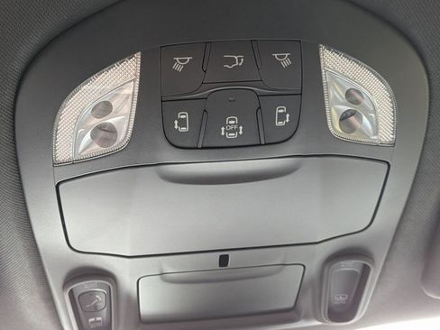 New 2026 Chrysler Pacifica Select image 23