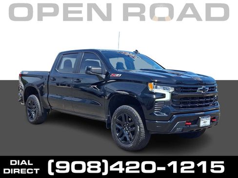 Used 2022 Chevrolet Silverado 1500 LT Trail Boss AWD/4WD image 1