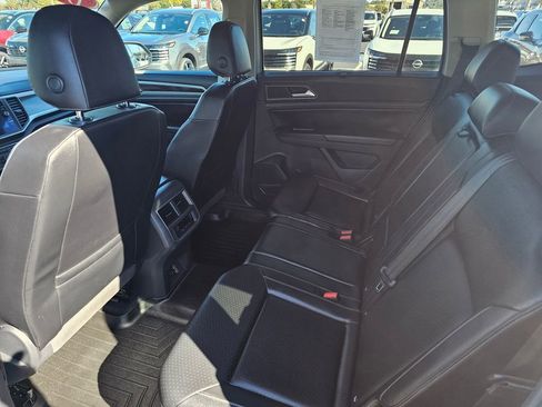 Used 2019 Volkswagen Atlas SE FWD image 13
