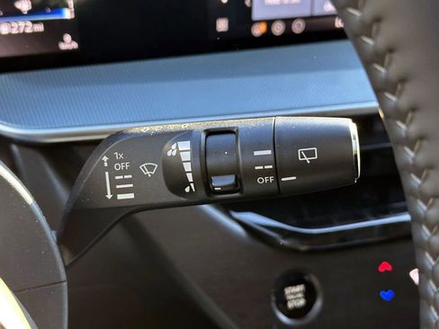 Certified 2025 Nissan Murano SL image 25