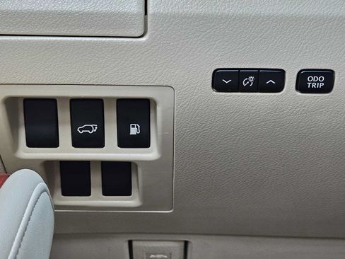 Used 2012 Lexus RX 350 FWD w/ Premium Pkg image 22