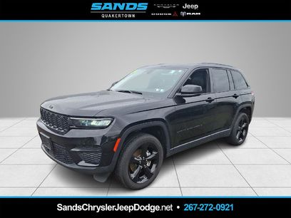 Used 2024 Jeep Grand Cherokee Altitude