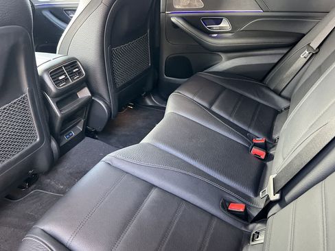 Used 2024 Mercedes-Benz GLE 450 4MATIC image 5