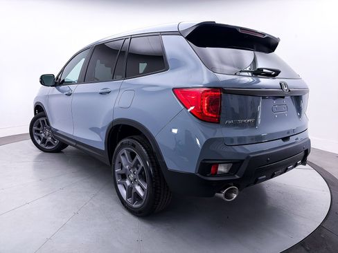Used 2023 Honda Passport EX-L image 2