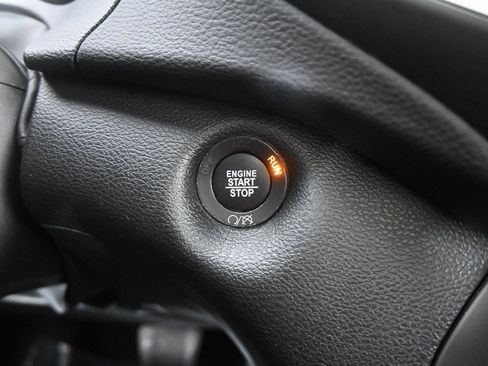 Used 2022 Jeep Cherokee Latitude Lux w/ Sun & Sound Group image 33