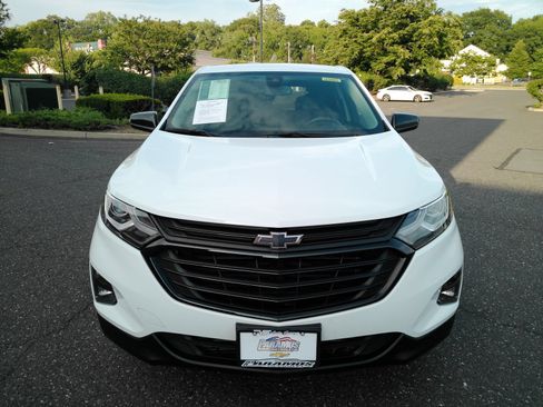 Certified 2020 Chevrolet Equinox LT w/ Sport Edition AWD/4WD image 3